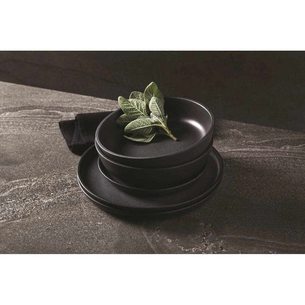 Salt & Pepper Salt & Pepper Industry Side Plate Black 21cm - Image 3