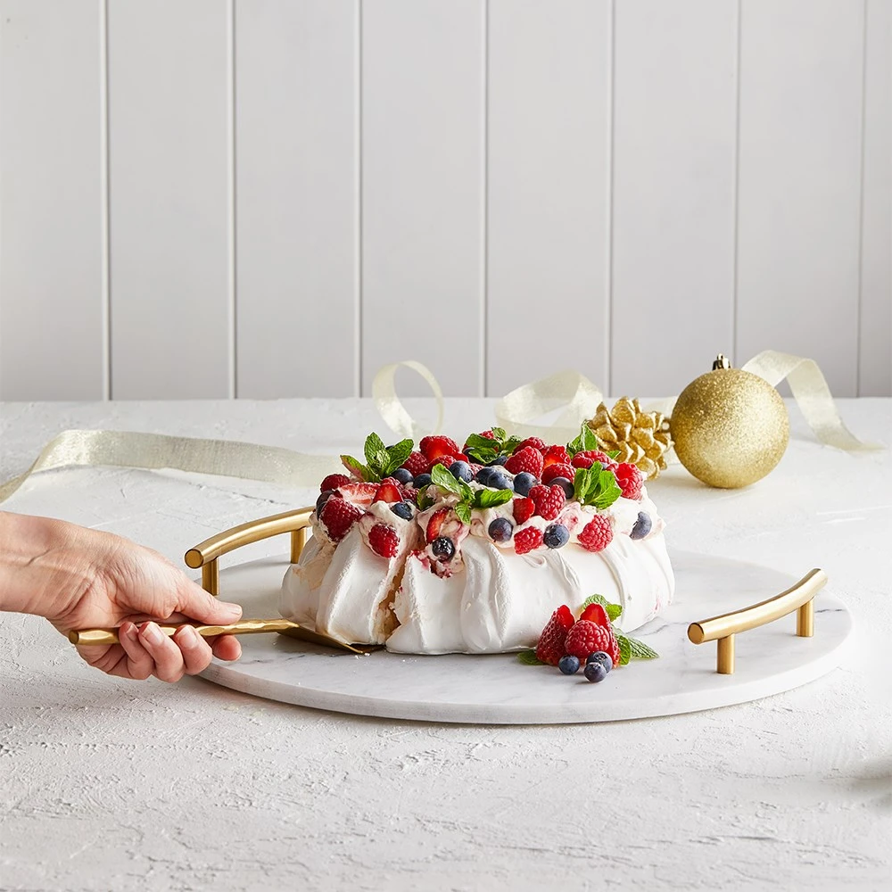 Alex Liddy Slate & Co Round Marble Serving Board With Handles 40cm - Image 4